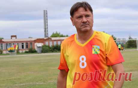 Аленичев назвал групповой этап чемпионата Европы по футболу достаточно скучным. Собеседник агентства отметил низкую результативность сборных Англии и Франции, являющихся одними из фаворитов турнира