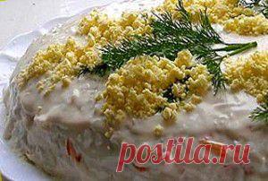 Салат Мимоза с крабовыми палочками. | vkusnyymir