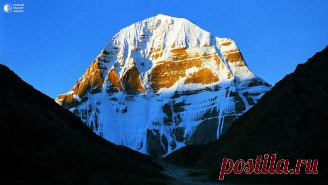 Священная гора Кайлас в Тибете Кайлас - гора высотой порядка 6700 метров,расположена на юге Тибетского нагорья.Гору Кайлас, лежащую на 30-й параллели, считают святейшим местом на планете Земля представители аж четырех религий индуисты, буддисты, джайны и последователи древнего тибетского учения Бон.Индуисты верят, что...