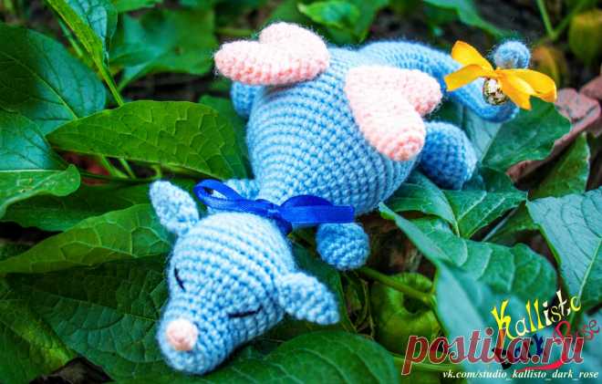 PDF Дракончик Кайл. FREE amigurumi crochet pattern. Бесплатный мастер-класс, схема описание для вязания амигуруми крючком. Игрушки своими руками! Дракон, dragon, dragão, drache, ドラゴン, smok, ejderha, draken, draka, drago, הדרקון, deragona. #амигуруми #amigurumi #amigurumidoll #amigurumipattern #freepattern #freecrochetpatterns #crochetpattern #crochetdoll #crochettutorial #patternsforcrochet #вязание #вязаниекрючком #handmadedoll #рукоделие #ручнаяработа #pattern #tutorial #häkeln #amigurumis