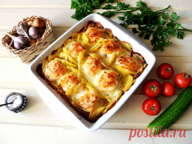 Котлеты с картошкой, запеченные в духовке. Котлеты с картошкой, запеченные в духовкеСогласитесь, что самые лучшие домашние колбаски, бургеры, мясные соусы и простые жареные котлеты получаются только из качественного домашнего фарша. Поэтому, электрическая мясорубка обязательно должна быть на современной кухне. Производительность мясорубок просто поражает - она справляется с килограммами мяса буквально за минуту. Большинство из мясорубок легко собираются, очищаются без хлопот и очень просты в…