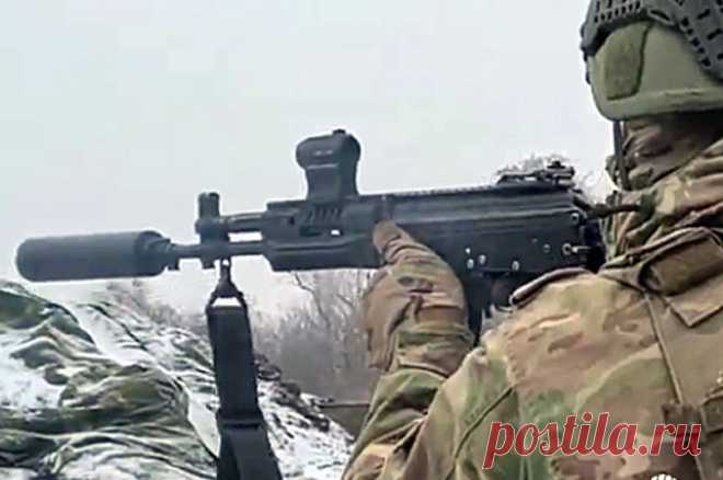 ВДВ выбили врага с позиций и взяли 20 пленных. Сводка СВО на 11 декабря. Дрон влетел точно в окно и уничтожил спутниковую связь.