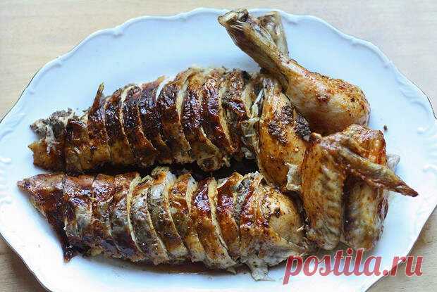 (1) Курица с картофелем и грибами - БУДЕТ ВКУСНО!
                                             - 26 ноября
                                             - 43899080909 - Медиаплатформа МирТесен Курица, без сомнений, является самой работящей птицей в кулинарии. Области применения безграничны, а вкус чист и нежен. Вы, вероятно, успели заметить, что курица горячо любима и мной, о чем говорит большое количество рецептов с ней на сайте. Мой самый любимый способ приготовления — за...