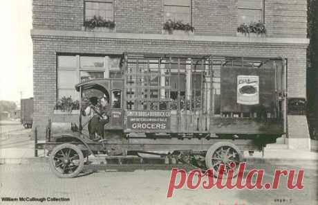 Camion bianco intorno al 1915, dato a Bill dal bianco Trucks.