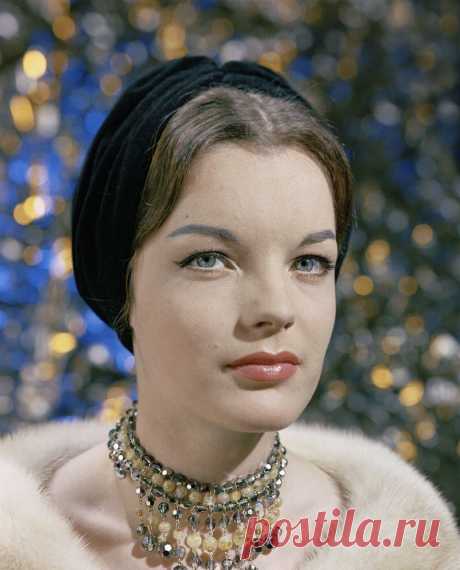 Роми Шнайдер (Romy Schneider)
- 23 сентября, 1938
 • 29 мая 1982