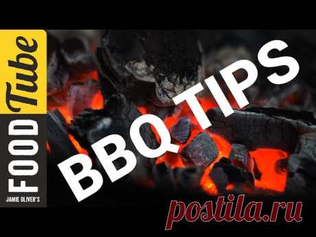 Jamie Oliver's Top 5 BBQ Tips BBQ season is finally here in the UK and Jamie is here to give you some lovely little tips for getting the best from you outdoor cooker. Go on, grab your dusty old BBQ out of the shed and get cooking!

To see Jamie's BBQ's click: https://jamieol.com/JamieB