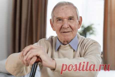 Какие льготы положены пенсионерам после 65, 70, 75, 80 лет в 2024 году | Новый очаг | Дзен