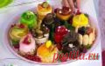 Худеем на пирожных Те, кто борется с лишним весом, знают: диета и пирожные несовместимы. Но, оказывается, не все так драматично. Выпуск Жить Здорово с Малышевой от 12 сентября 2018 г.