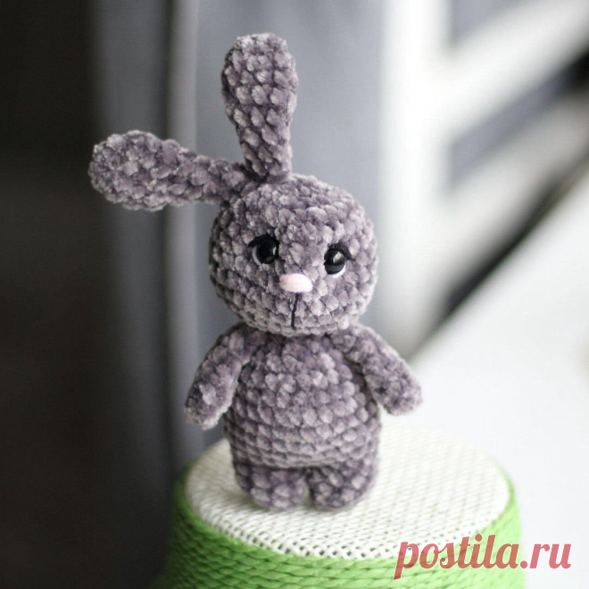 Мастер-класс по вязанию плюшевого зайки крючком | Be Creative Пульс Mail.ru Вязание зайки из плюшевой пряжи