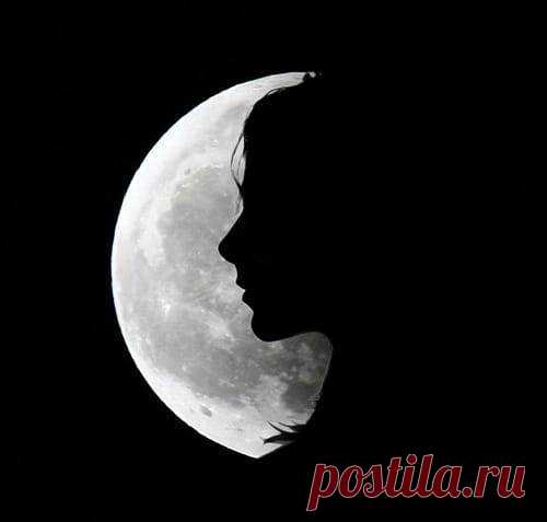 Խավար է, գիշեր է

Խավար է, գիշեր է։ Մթում սպասում եմ։
Սենյակս անլույս է ու լուռ է գիշերը։
Գիշերը մթի մեջ հոսում ու խոսում է.
Կասկածը ու ահը իմ սիրտը մաշել են։

Լռել եմ։ Լսում եմ։ Անծա՜յր է գիշերը։
Իսկ մութը մանվում է, մանվում է, մանվում է։
Իսկ սիրտս բոլո՜ր այն ահերը հիշել է.
Ահով ու մահով, ախ, լցվել է իմ տունը։

Պոկում են ծերպերը։ Մթում քրթմնջում են։
Անտես փսփսում են — ու սիրտս լսում է։
Գաղտնիք է ու ահ է ամեն մի հնչյունը—
Մահո՜ւ պես դժվար է անլույս սպասումը...
Ե. Չարենց