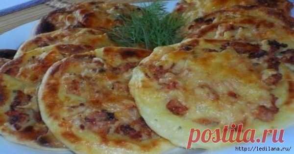 КАРТОФЕЛЬНЫЕ ВАТРУШКИ С КУРИЦЕЙ — СУПЕР ИДЕЯ!