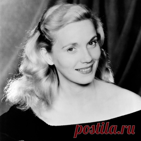 Ева Мари Сэйнт, 4 июля, 1924