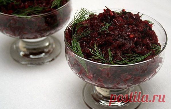 Минус 1 кг за ночь! Элементарно:

Еще один действенный способ для того, как похудеть за одну ночь на 1 кг – очистить организм от лишних шлаков. Для этого понадобится: свекла и теплая вода.

Сварить большую свеклу, протереть ее на мелкой терке. Капнуть оливкового масла. Все тщательно смешать. Свекольный салат нужно съесть перед сном, запив стаканом теплой воды. Утром вы не обнаружите 1 кг своего веса!

Почему свекла так действует?

- Свекла богата клетчаткой. При взаимодейс...