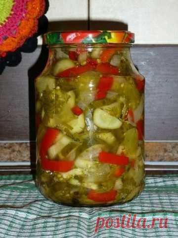 ПЯТЬ ПОТРЯСАЮЩЕ ВКУСНЫХ САЛАТОВ НА ЗИМУ

Салат 