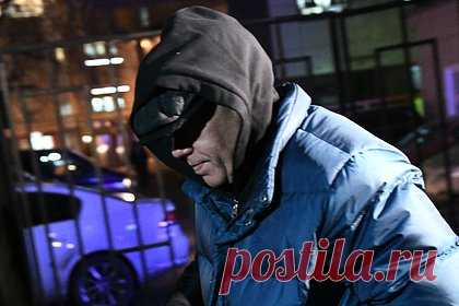 Отбывавший срок за взятки генерал ФСО Лопырев умер в больнице. В Рязанской области в ночь на 16 августа скончался бывший руководитель Службы охраны на Кавказе ФСО России генерал-лейтенант Геннадий Лопырев, отбывавший наказание в исправительной колонии за взятки. Лопыреву стало плохо, и его перевели в Рязанскую областную больницу.