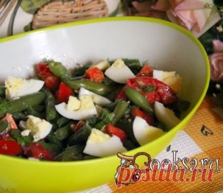 Острый салат из стручковой фасоли с помидорами и грецкими орехами фото рецепт приготовления