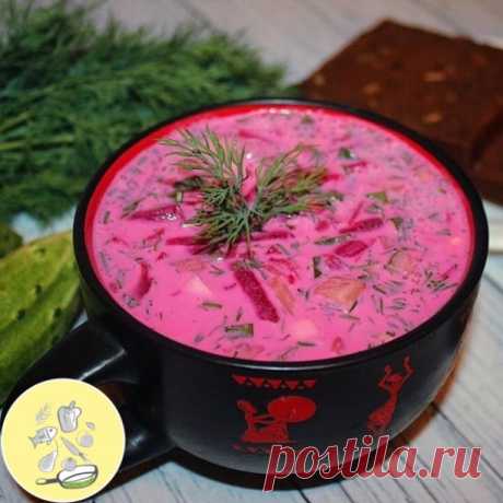 ХОЛОДНИК 

Ингредиенты:
- вареная свекла - 3 шт. средние яйца куриные вареные - 4 шт
- огурцы свежие - 3 шт.
- лук зеленый - 1 пучок
- укроп свежий - 1 пучок
- кефир 1% - 1 литр
- сметана 15%-3 ст л
- стакан воды
- соль, перец

Приготовление:
1. Трем свеклу на крупной терке.
2. Огурцы, яйца режем кубиком.
3. Режем лук, укроп.
4. Солим, все перемешиваем, добавляем кефир, воду и снова перемешиваем. 5. Ставим в холодильник на часок, а потом наслаждаемся в такую жару легким, с...