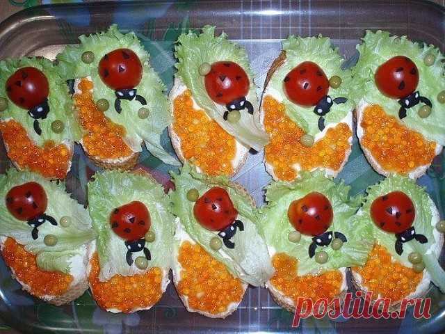 Как красиво украсить ваш стол холодными закусками..Берите себе на заметку.