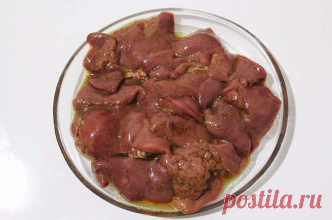 Ароматная куриная печень, запеченная в фольге