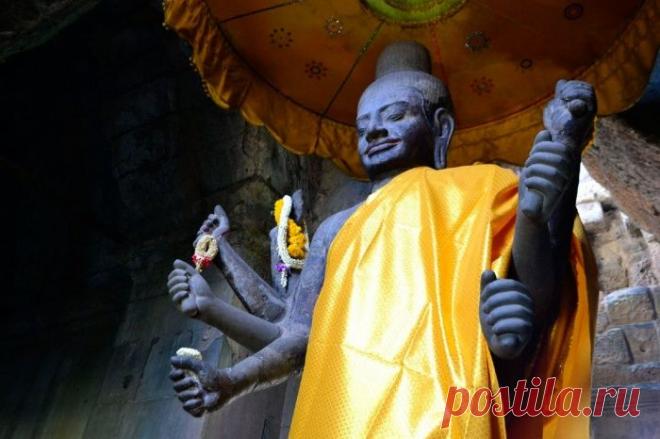 День 63. Ангкор. Часть 2 и возвращение в Таиланд