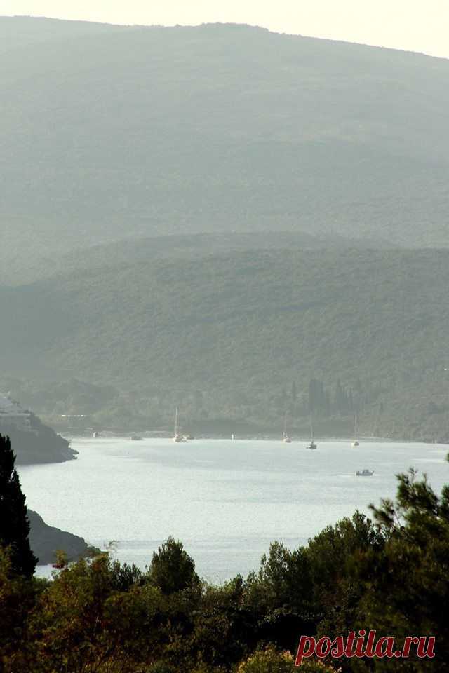 (5) Facebook
Blue horizonts beach-Tivat