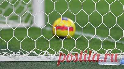 Тарханов: «Локомотив» ошибся в моменте с пенальти в матче с «Крыльями Советов». Заслуженный тренер России Александр Тарханов поделился мнением о матче 16-го тура Российской премьер-лиги (РПЛ) «Локомотив» — «Крылья Советов». Читать далее