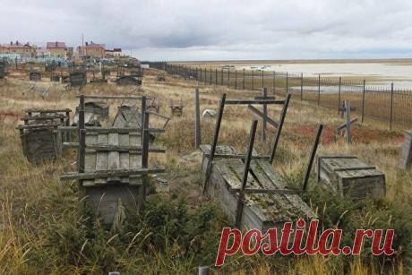 Ненецкое кладбище хальмер