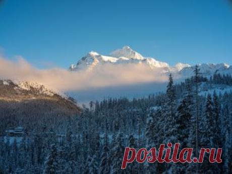 Mount Shuksan Winter Wonderland Mount Shuksan towards dusk.  Fuji GFX50s and various Zeiss