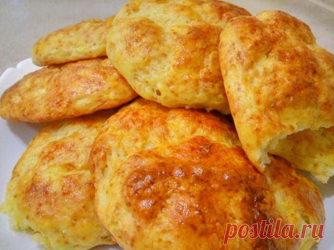Вкусные творожные булочки без дрожжей Обожаю эти творожные булочки готовить на завтрак. Все смешал и готово. Они получаются пышными, воздушными, легкими и в меру сладкими! Вы должны их попробовать, обязательно приготовьте! Ингредиенты - 300 гр творога - 60 гр сахара - 10 гр ванильного сахара - 2 яйца - 1 яичный желток - 2...