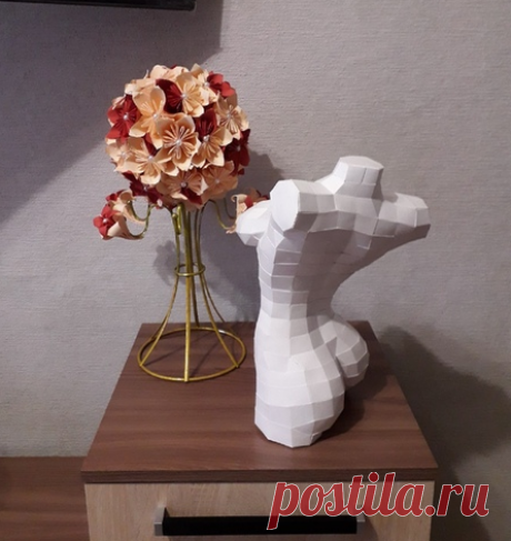 Девушка из бумаги