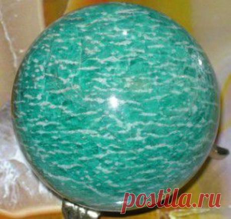 АМАЗОНИТ - описание и свойства целебного камня