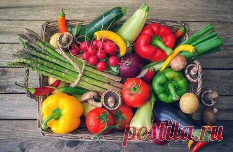Едим и хорошеем: 10 полезных продуктов для здоровой кожи