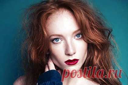 Российская фотомодель предстанет перед судом присяжных за убийство мужа. Дзержинский районный суд Санкт-Петербурга зарегистрировал уголовное дело в отношении модели Лилии Судаковой, обвиняемой в убийстве мужа ножом — она предстанет перед судом присяжных. Преступление было совершено 28 ноября 2020 года. Девушка ударила супруга ножом в грудь. Через несколько часов он скончался в больнице.