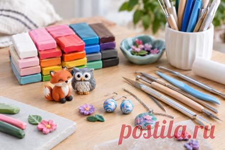 🧱 Полимерная глина не высыхает на воздухе, поэтому работать с ней можно без спешки. Разбираемся в составе материала, выборе, подготовке, каркасах, запекании и обработке готовых изделий. 🎨
#полимернаяглина #лепка #хендмейд #рукоделие #творчество
Изображение от chatGPT