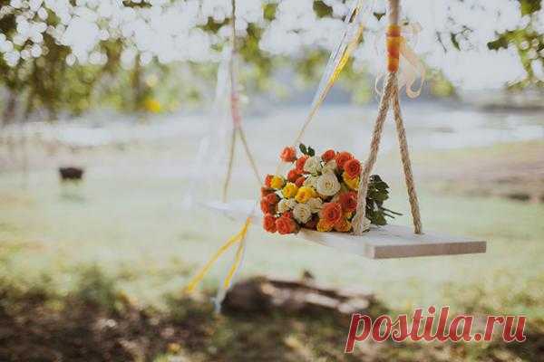 Love-story на качелях: Оля и Толя - WeddyWood