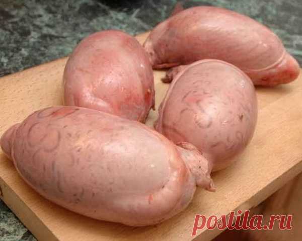 Бычьи яйца: рецепт для гурманов.... Давно остались в прошлом времена, когда прилавки магазинов были совсем пустыми. Сегодня на рынках или в гастрономах можно приобрести любые продукты и приготовить из них самую изысканную пищу. Многие продукты, которые ...