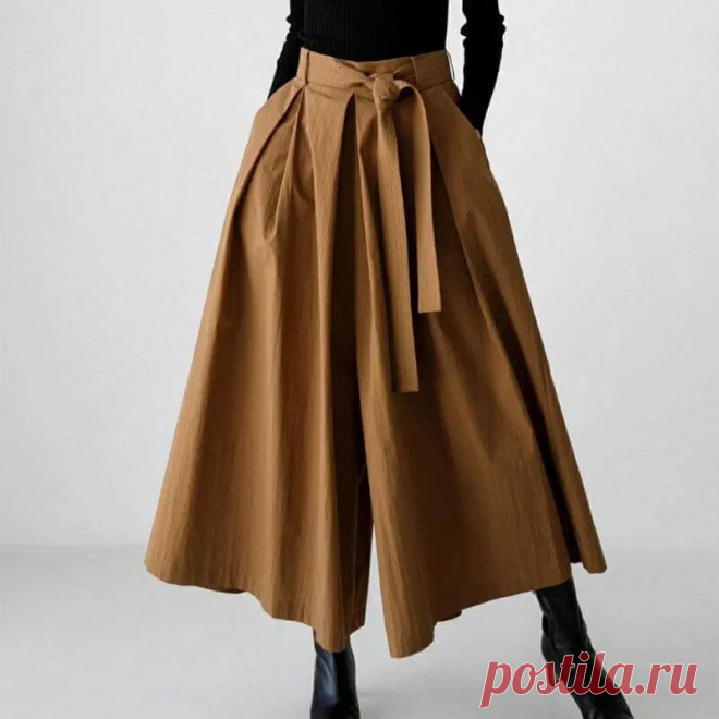 Versatile Women's Cotton Culottes - Wide Leg Cropped Pants Elevate your wardrobe with versatile Women's Cotton Culottes offering a blend of style and comfort for any occasion - shop now and step up your fashion game!