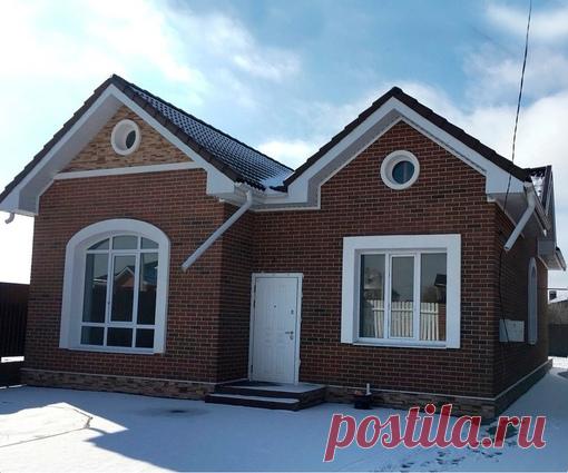 Оцениваем планировку, размеры дома14,4м х9,5м. Должно быть уютно