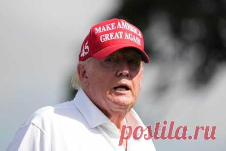 Трамп заявил о скором восстановлении аккаунта в Twitter. Бывший президент США Дональд Трамп поздравил основателя компаний Tesla и SpaceX, американского миллиардера Илона Маска с покупкой компании Twitter. Он также сообщил, что его аккаунт будет восстановлен 31 октября. Аккаунт Трампа был бессрочно заблокирован предыдущей администрацией соцсети 8 января 2021 года.