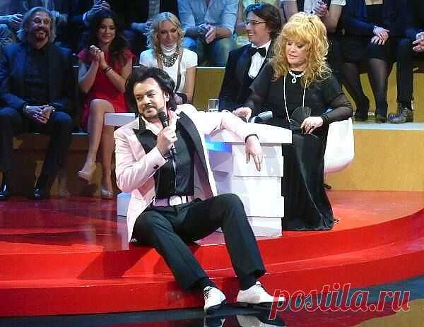 Шоу  на  1-ом!