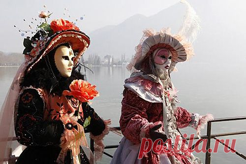 carnival-2-s.jpg (500×333)
