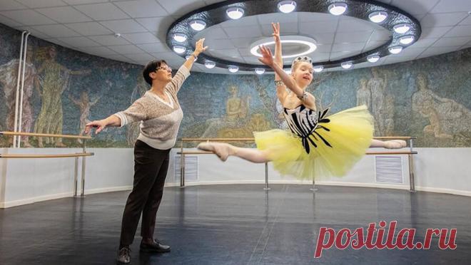 Сергей Собянин рассказал о талантах, получивших гранты мэра Москвы. В школах искусств и творческих образовательных учреждениях Москвы обучается около 100 тыс. ребят, рассказал в своем личном блоге мэр столицы Сергей Собянин. "Для обучающихся проводятся творческие конкурсы", - отметил Собянин. В ...