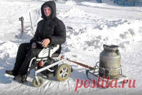 Родные парализованного мальчика: После неудачной прививки в школе Денис стал инвалидом