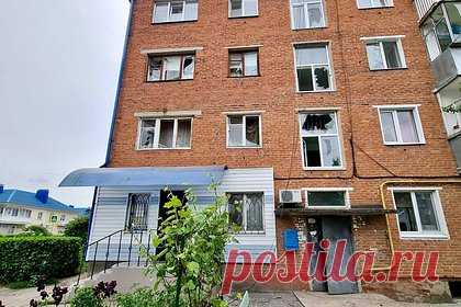 В Белгороде заметили завышение цен на аренду жилья на фоне обстрелов Шебекино. В Белгороде и Старом Осколе завышают цены на аренду жилья для жителей Шебекино, которые переезжают из-за обстрелов. Об этом «Ленте.ру» сообщил местный риелтор, пожелавший остаться анонимным. По словам мужчины, цены выросли как на частные дома, так и на квартиры. В среднем, аренда стала дороже на 5 тысяч рублей.