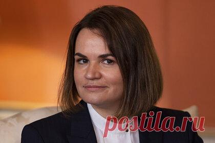 Тихановская объявила о начале борьбы белорусской оппозиции «на износ». Бывший кандидат в президенты Белоруссии Светлана Тихановская объявила о переходе белорусской оппозиции в стадию затяжного противостояния с режимом Александра Лукашенко. В ходе выступления лидер белорусской оппозиции напомнила про тысячи репрессированных белорусов и о судьбе эмигрантов.