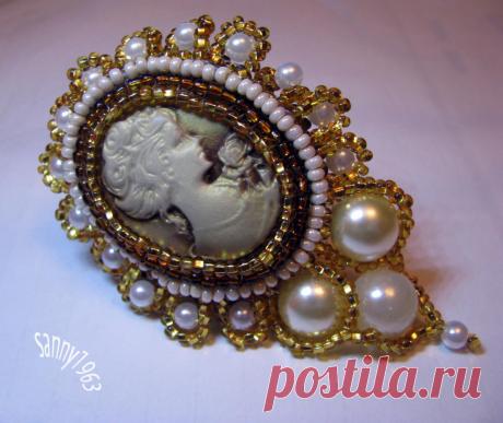 Зажим для палантина &quot; Мадам Помпадур&quot; | biser.info - всё о бисере и бисерном творчестве