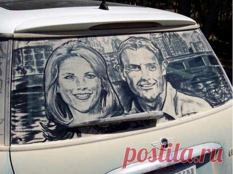 ХУДОЖНИК ПИШЕТ КРУТЫЕ КАРТИНЫ НА ГРЯЗНЫХ СТЕКЛАХ МАШИН