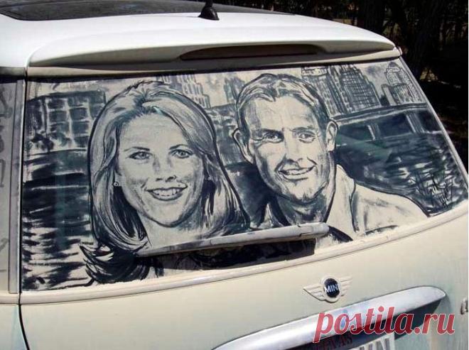 ХУДОЖНИК ПИШЕТ КРУТЫЕ КАРТИНЫ НА ГРЯЗНЫХ СТЕКЛАХ МАШИН