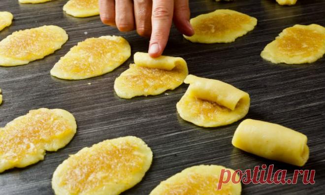 Яблочные трубочки: хрустят и съедаются по 100 штук