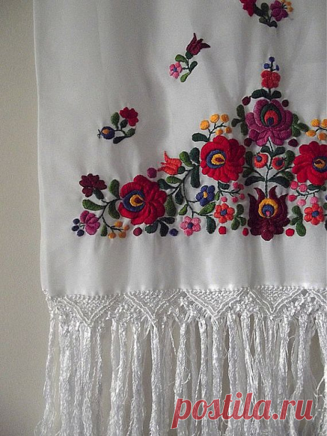 White vintage womens scarf accessories wedding shawl wrap floral flow…